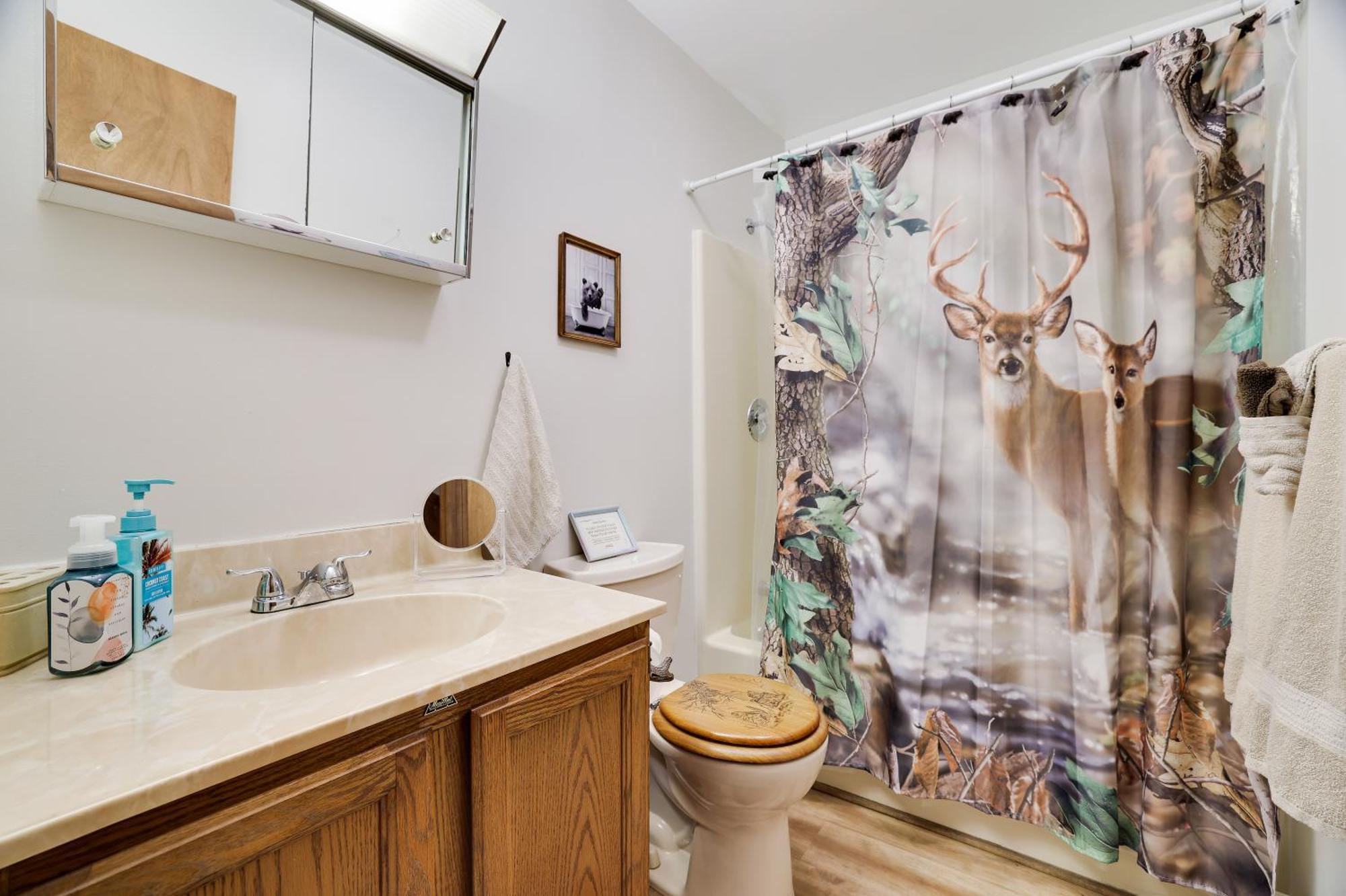 ג'ים ת'ורפ Serenity And Fun All In One In This Cozy Pocono Cabin מראה חיצוני תמונה