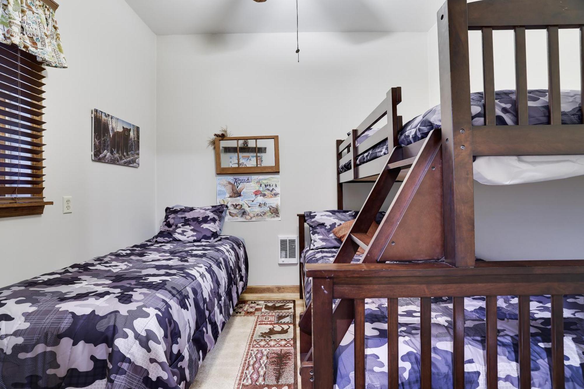 ג'ים ת'ורפ Serenity And Fun All In One In This Cozy Pocono Cabin מראה חיצוני תמונה