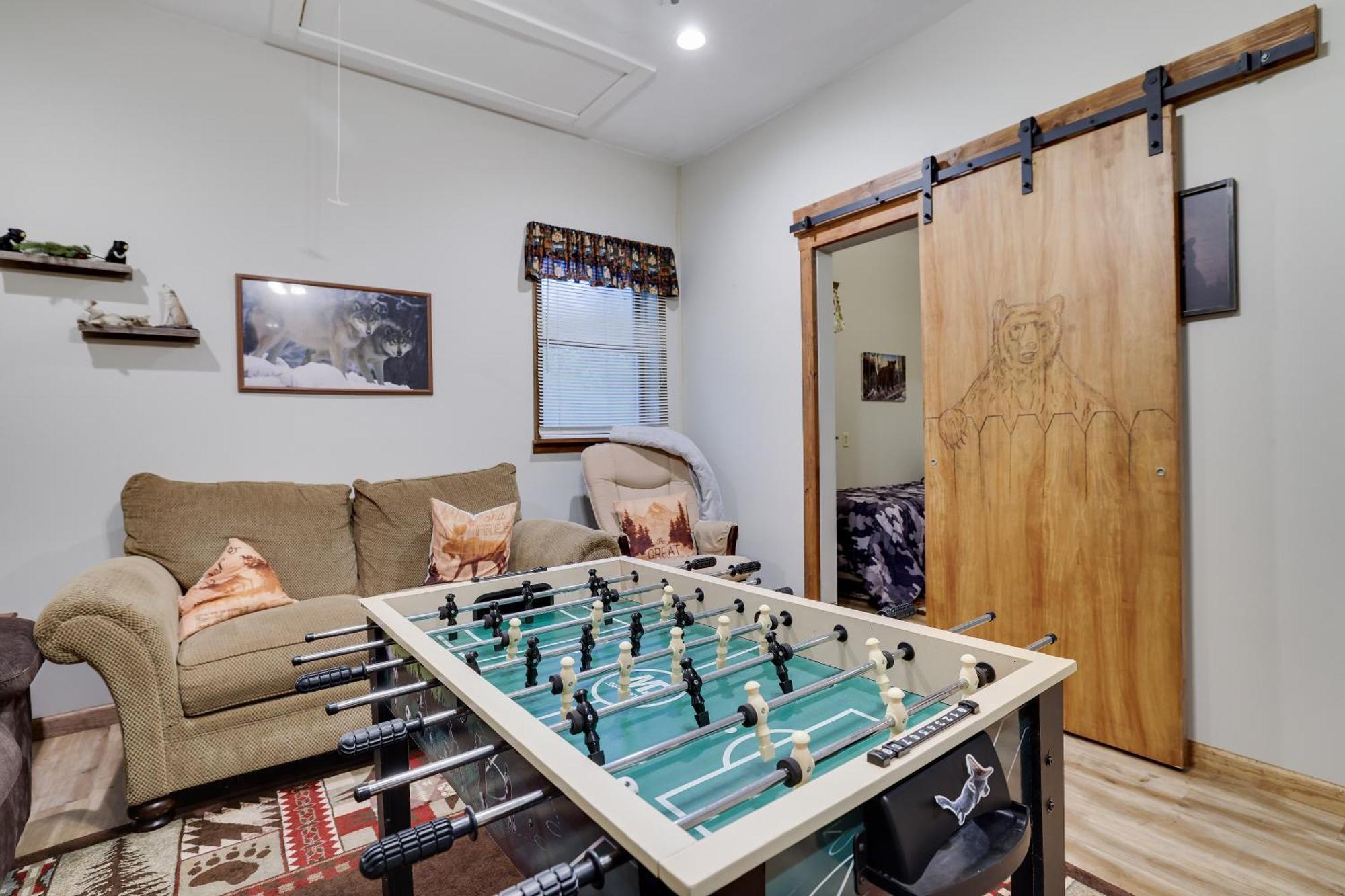 ג'ים ת'ורפ Serenity And Fun All In One In This Cozy Pocono Cabin מראה חיצוני תמונה